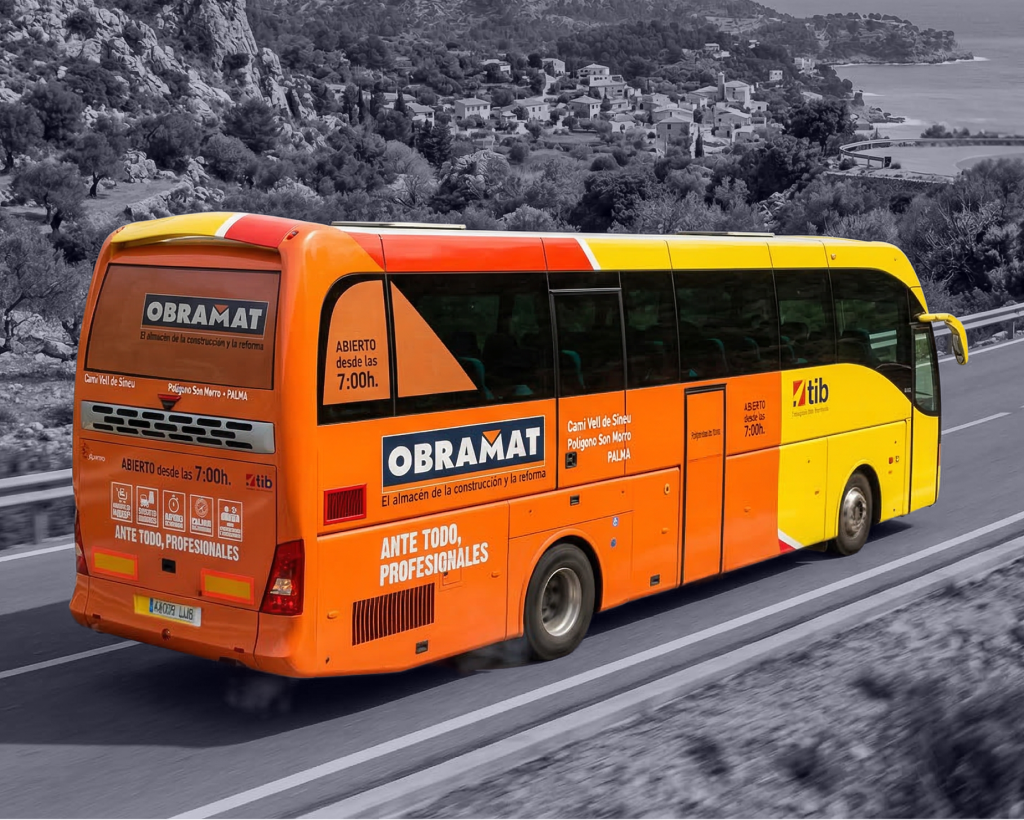 Publicitat en autobusos a Mallorca amb campanya de publicitat exterior en moviment